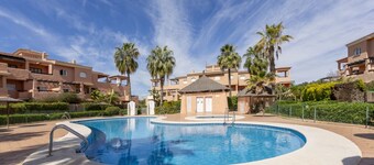 Private garden | Beach 8 min | Netflix | Desk