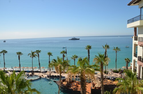 Enchanting Resort at Villa Del Arco Cabo in Cabo San Lucas Mx