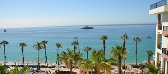 Enchanting Resort at Villa Del Arco Cabo in Cabo San Lucas Mx