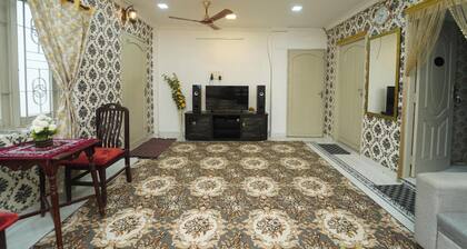 Blue Horizon Apartment 2bhk Nr Marina Beach