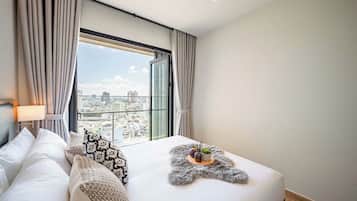 Family Suite, 3 Bedrooms, Club Lounge Access, City View | View from room