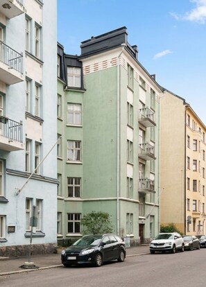 Front of property - Nordic Vintage 1BR Apt. in Kamppi (Helsinki)