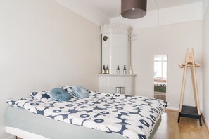 Standard-huoneisto, oma kylpyhuone | Pimennysverhot, silitysrauta/-lauta, ilmainen Wi-Fi