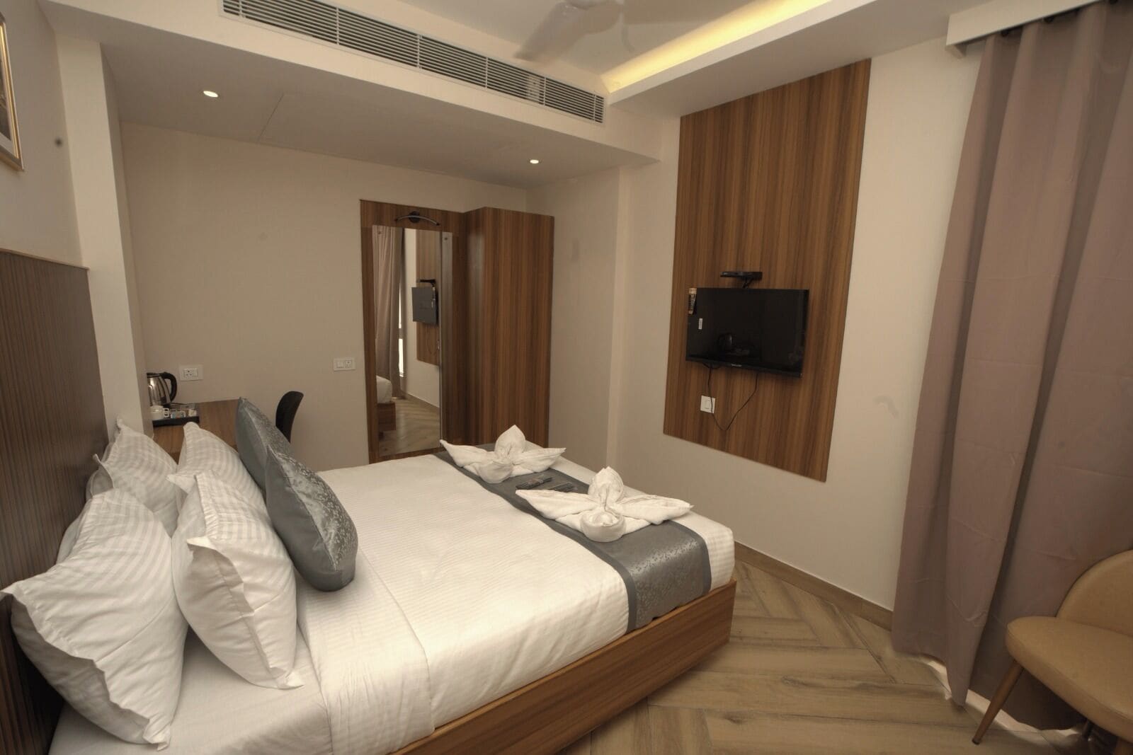 Phòng đôi | Két bảo mật tại phòng, truy cập Internet không dây miễn phí 