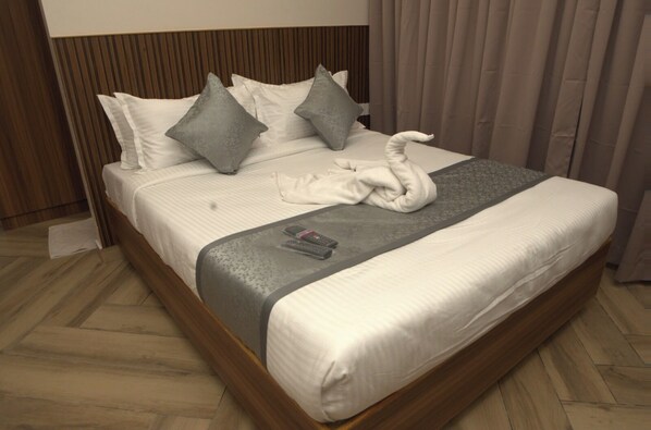 ダブルルーム | セーフティボックス (室内)、WiFi (無料)