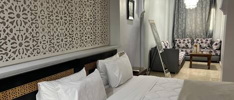 Internet, bed sheets