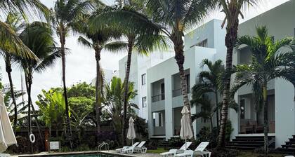 La Residence with LOV