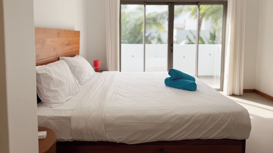 La Residence with LOV