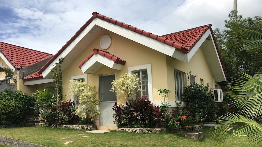 Nice Cozy & Peaceful 3BR House in Cagayan de Oro City Near Gaisano and Sm Uptown