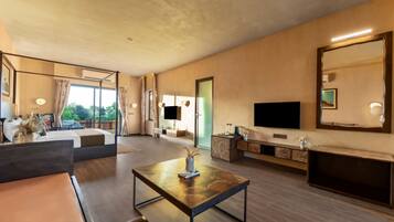 Luxury Cottage with Plunge Pool | Bureau