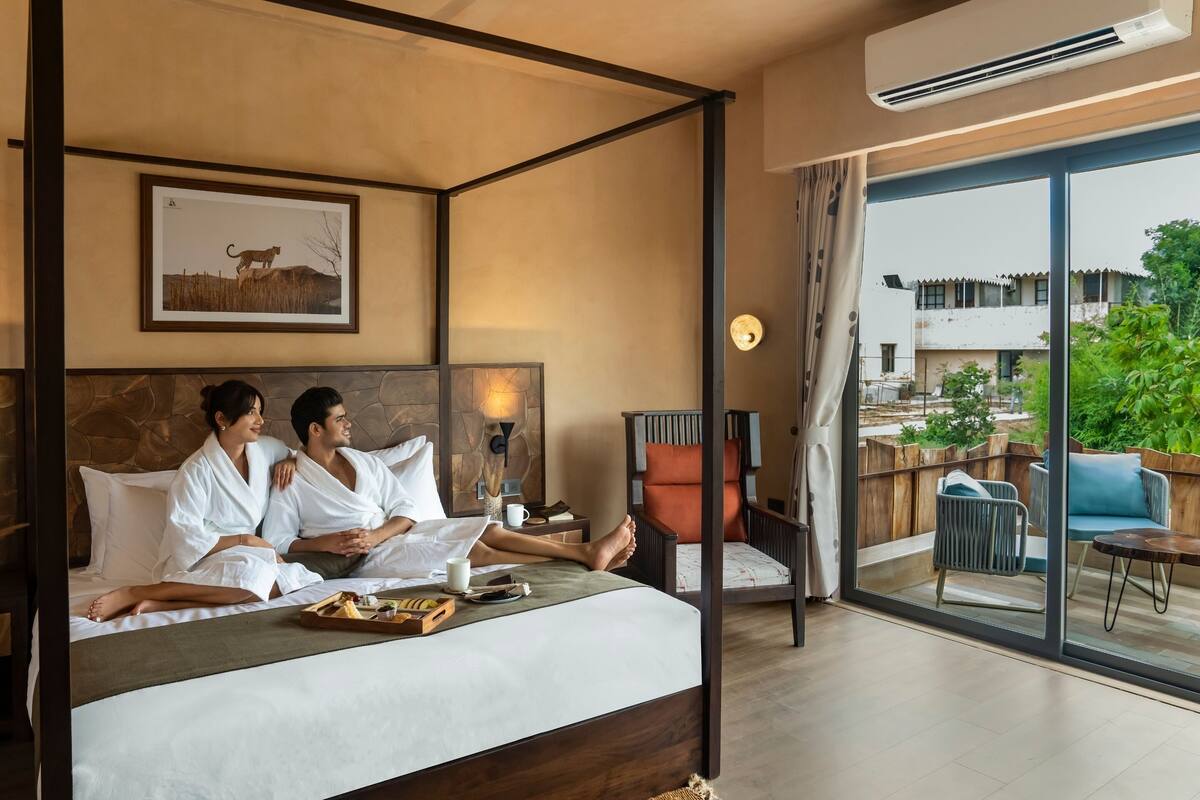Artículos del minibar gratis y ropa de cama