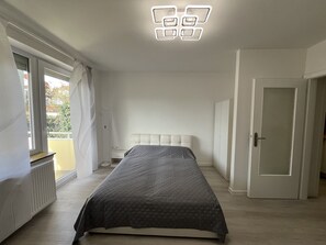 1 Schlafzimmer, Bügeleisen/Bügelbrett, WLAN, Bettwäsche