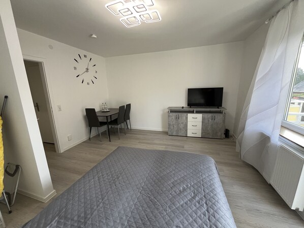 1 Schlafzimmer, Bügeleisen/Bügelbrett, WLAN, Bettwäsche