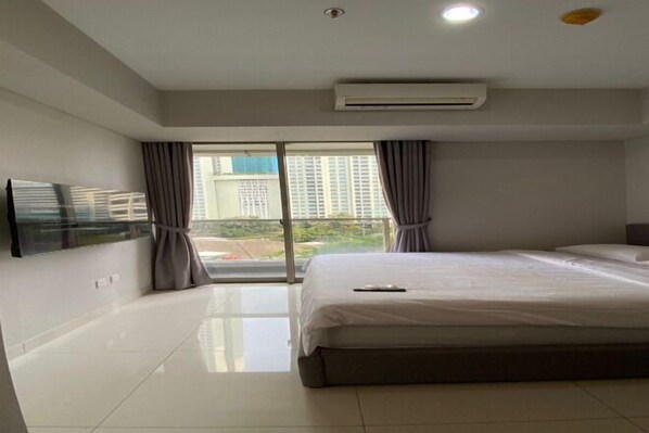 Room - Premium Taman Anggrek Residences (West Jakarta)