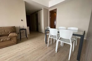 Room - Premium Taman Anggrek Residences (West Jakarta)