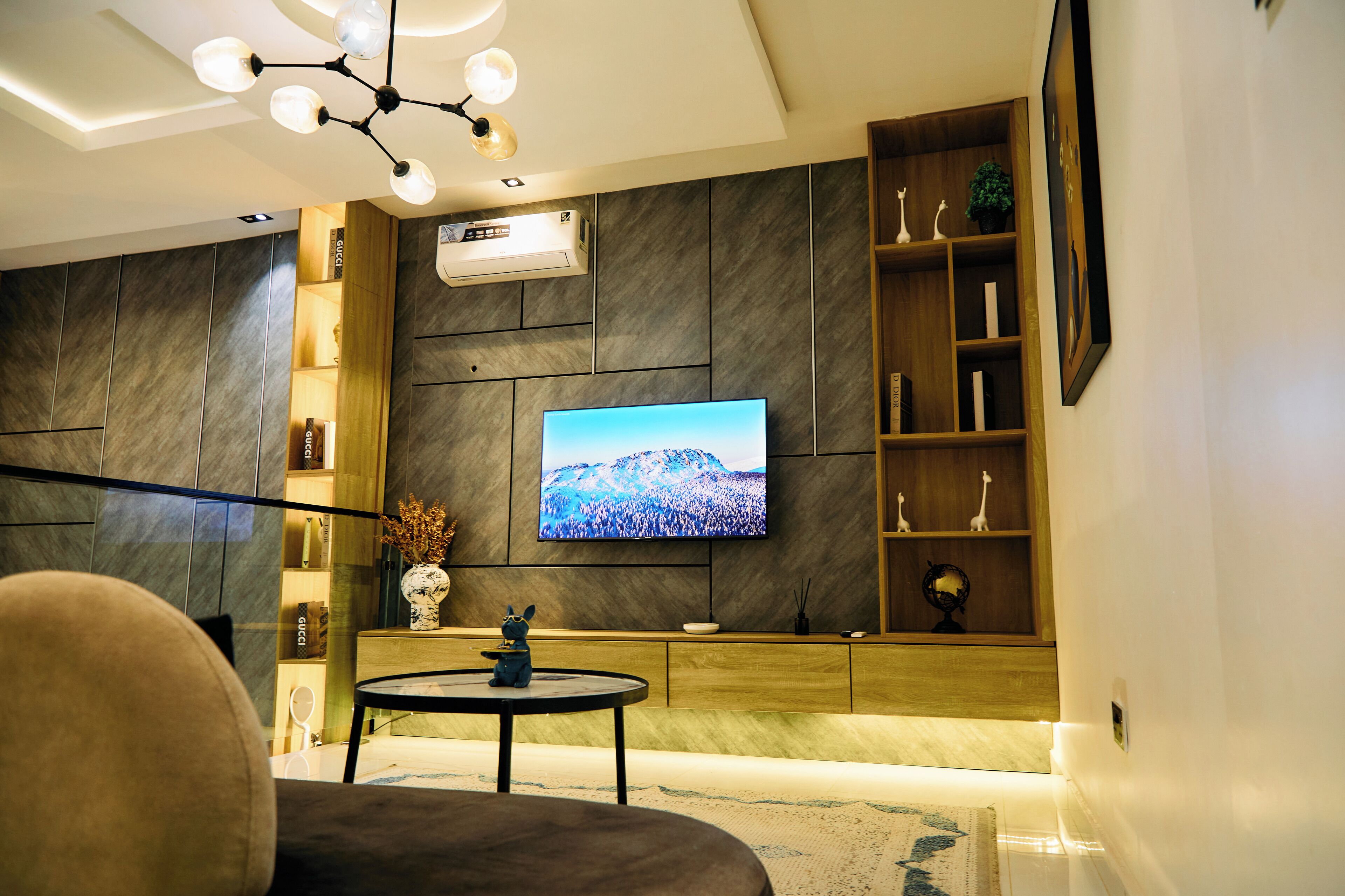 Luksusleilighet, balkong, byutsikt | Oppholdsområde