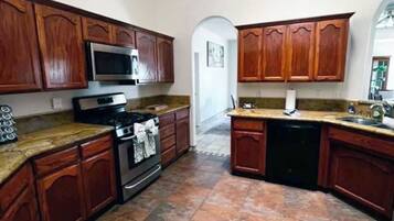 Microwave, oven, stovetop, dishwasher