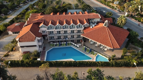 VILLA LYCUS TERMAL OTEL