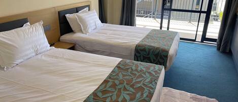 Down duvets, free WiFi