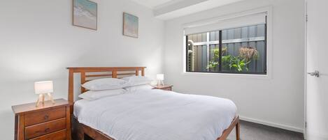 Fer et planche à repasser, Wi-Fi, draps fournis