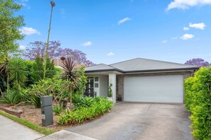 Exterior - Bright Family Home in Rydalmere with Yard & BBQ (Rydalmere)