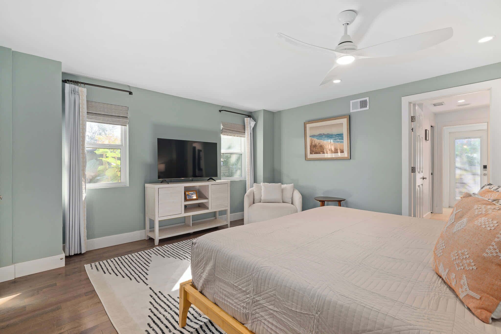 1 bedroom, travel crib, WiFi, bed sheets