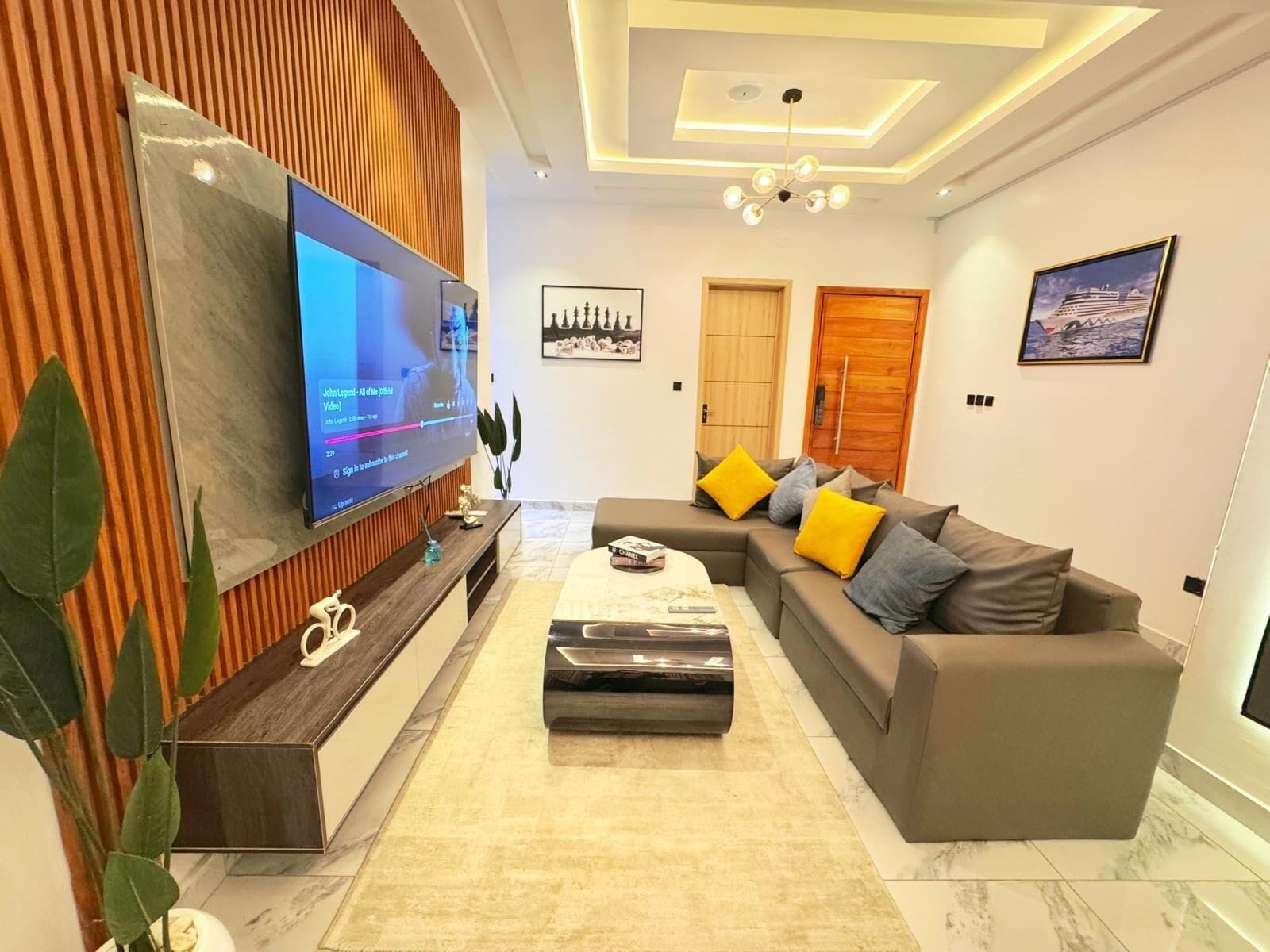 Apartment, Balcony, Beach View | Living area