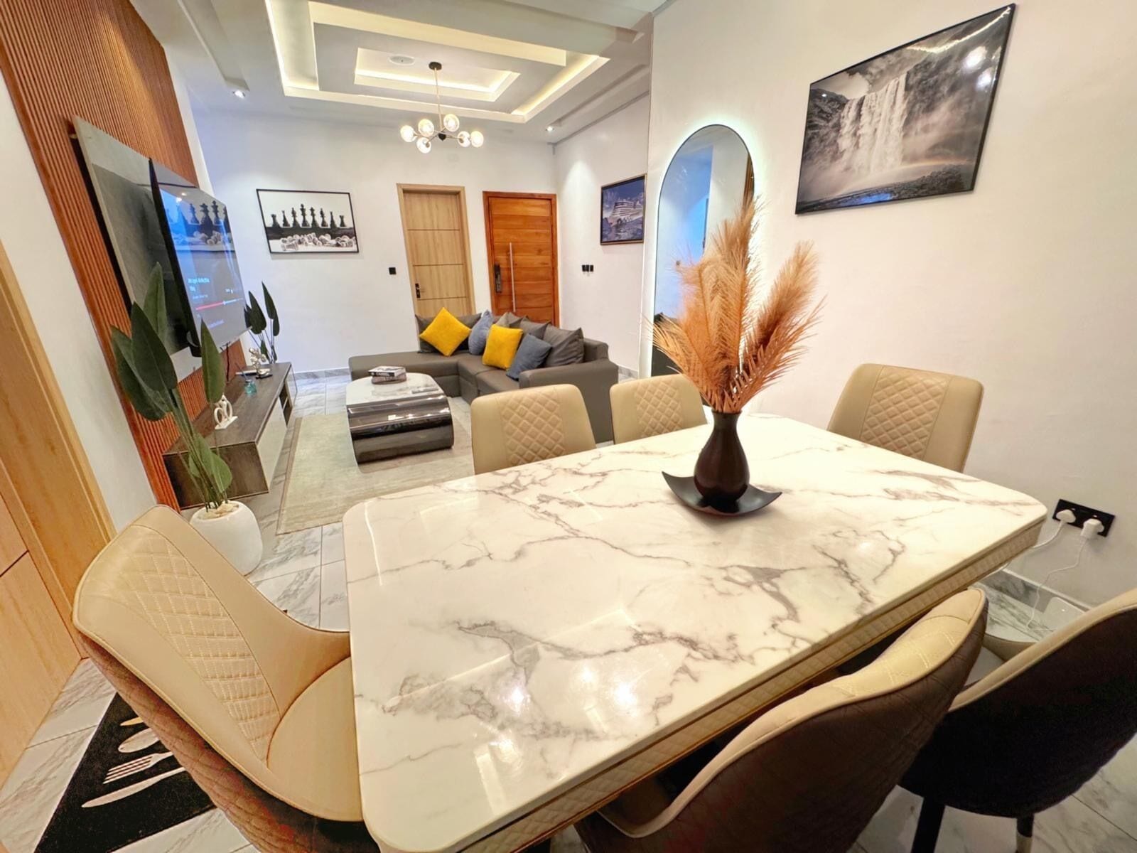 Apartment, Balcony, Beach View | Living area