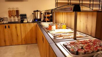 Free daily buffet breakfast