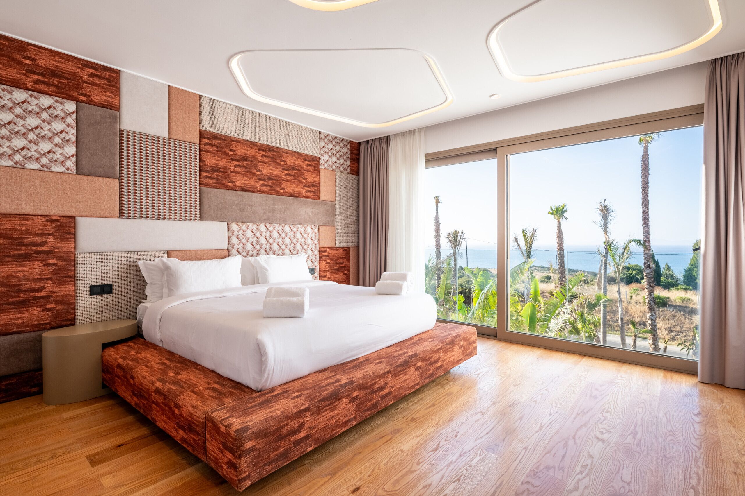 In-room safe, iron/ironing board, free WiFi, bed sheets