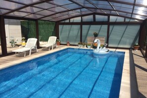 Indoor pool - Only adults rural house in Burgos (Burgos)