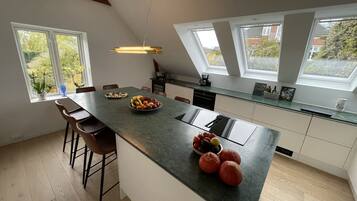 冰箱、烤箱、炉灶、洗碗机