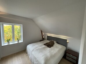 3 Schlafzimmer, Bügeleisen/Bügelbrett, Internetzugang, Bettwäsche