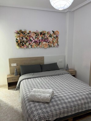 3 Schlafzimmer, Bügeleisen/Bügelbrett, Internetzugang, Bettwäsche