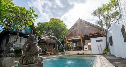 Chalet familial à Sanur, Bali - Idéal pour 4 personnes