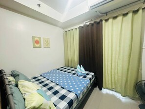 Room - Fancy Pasay City Apartment for Rent - Mall of Asia Nearby front of Mall Of Asia (Pasay City)