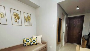 Unclassified image, 2 of 17, button - Vibrant Pasay City Apartment for Rent - Perfect Home Base front of Mall of Asia (Pasay City)