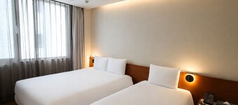 SEOUL HOTEL SHINSHIN