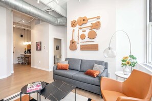 Apartment, Multiple Beds, Kitchen, City View (The 333 Suites 303) | Living area