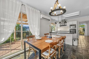 Dining - Luxe Escape | Modern Family Home w/ Private Patio (Algester)