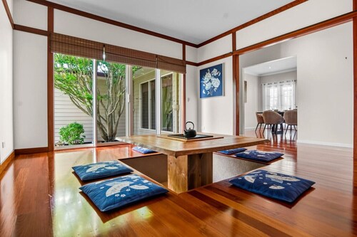 Modern Japanese Retreat in Tamborine Mountain