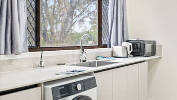 Fridge, microwave, stovetop, toaster