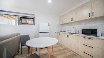 Fridge, microwave, stovetop, toaster