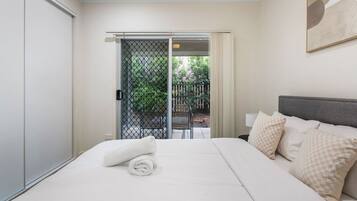 2 quartos, ferros/tábuas de passar roupa, Wi-Fi, roupa de cama