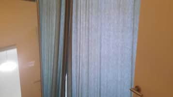Apartemen Basic | Pemandangan dari kamar