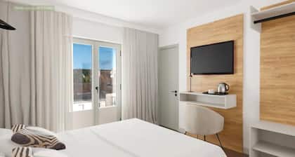 The Originals City HĂŽtel Harys