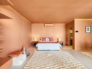 Grand Suite | Free WiFi - The White Camel Villa (Cape Town)