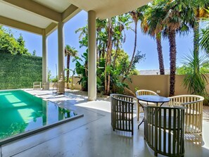 Exterior - The White Camel Villa (Cape Town)