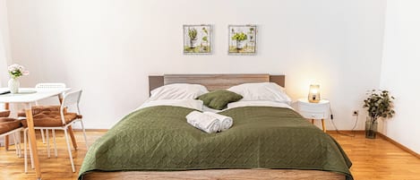 Apartamento básico | Tabla de planchar con plancha y wifi gratis
