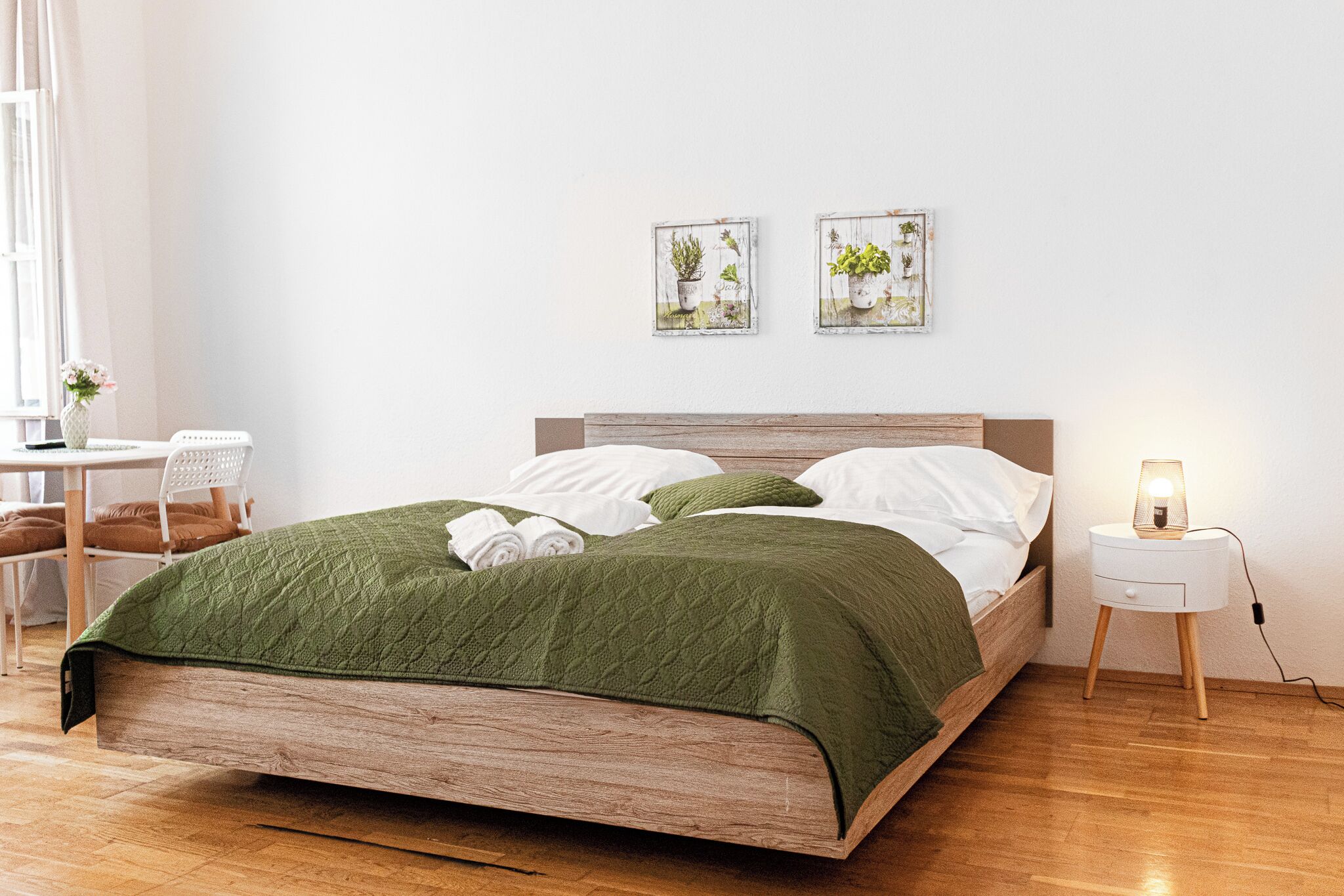 Basic Apartment | Iron/ironing board, free WiFi